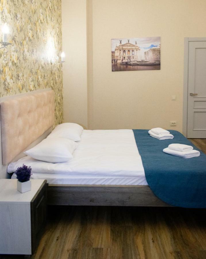 Apartment Barvy Lvova On Kostyushka St ภายนอก รูปภาพ