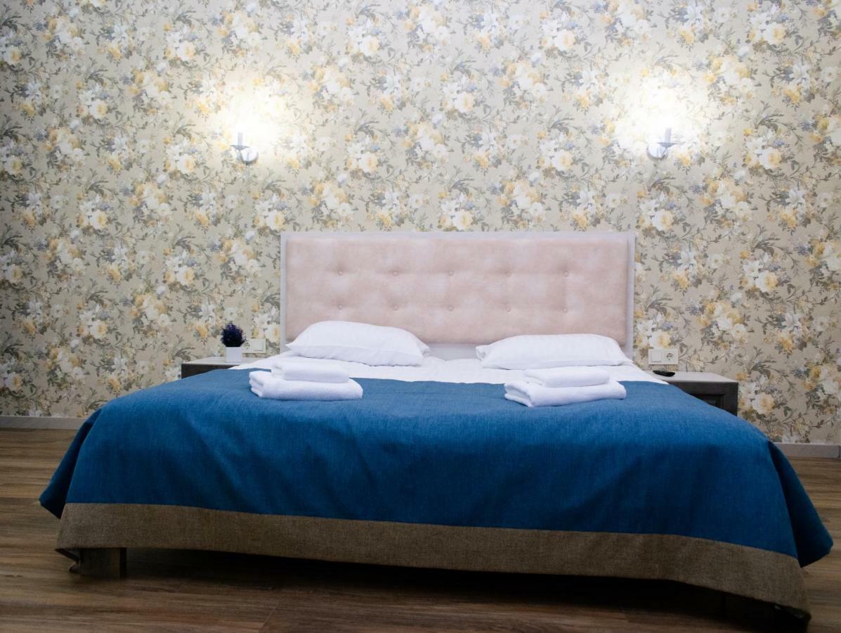 Apartment Barvy Lvova On Kostyushka St ภายนอก รูปภาพ