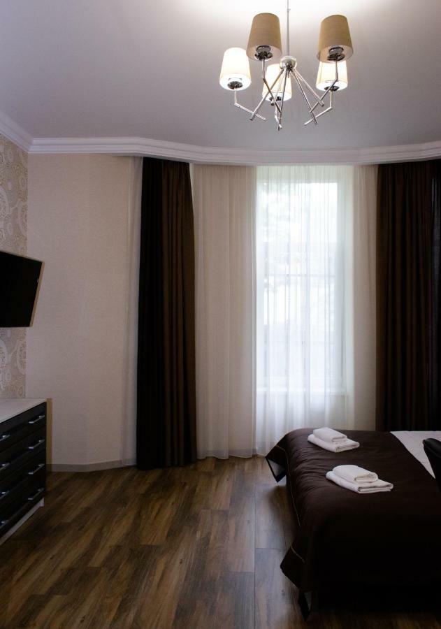 Apartment Barvy Lvova On Kostyushka St ภายนอก รูปภาพ