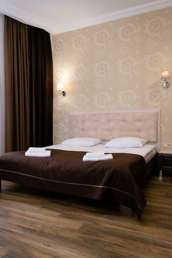 Apartment Barvy Lvova On Kostyushka St ภายนอก รูปภาพ