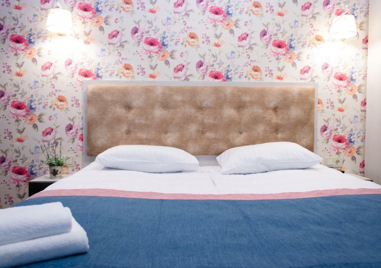 Apartment Barvy Lvova On Kostyushka St ภายนอก รูปภาพ